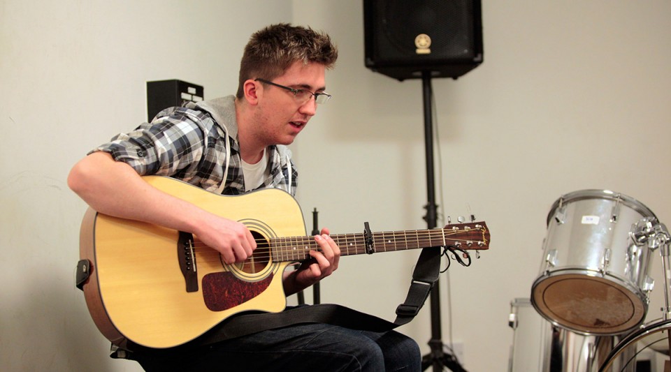 Music Classes: Guitar